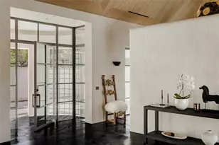 2600 Tanglewood Trail, Austin, TX 78703 - Photo 4