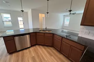 216 Coastal Wy, Georgetown, TX 78628 - Photo 16