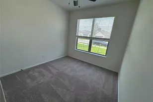 216 Coastal Wy, Georgetown, TX 78628 - Photo 8