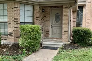 506 Meadow Creek Dr, Pflugerville, TX 78660 - Photo 2