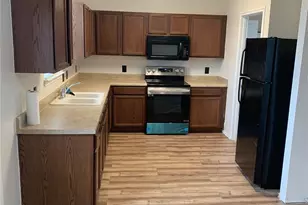 719 Decker Dr, Hutto, TX 78634 - Photo 4