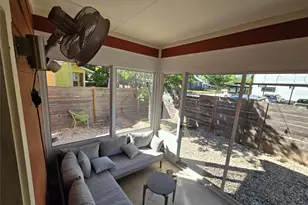3004 Neal St, Austin, TX 78702 - Photo 10