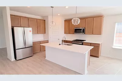 133 Leland Avenue, Buda, TX 78610 - Photo 2
