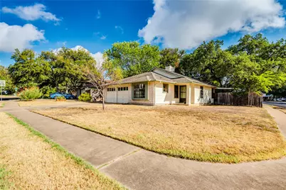 4400 Manzanillo Drive, Austin, TX 78749 - Photo 4