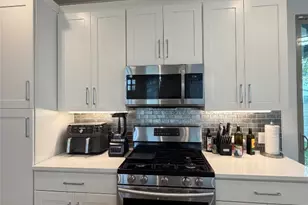 1159 Webberville Rd, Austin, TX 78721 - Photo 10