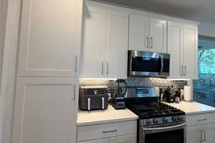 1159 Webberville Rd, Austin, TX 78721 - Photo 10