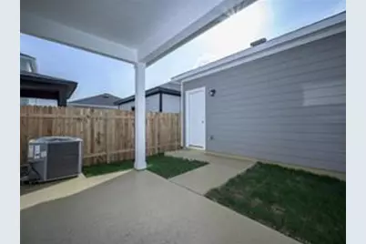 1801 Artesian Springs Crossing, Leander, TX 78641 - Photo 16