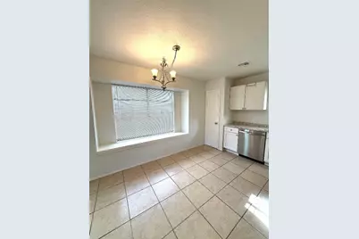 4407 E Stassney Lane, Austin, TX 78744 - Photo 6