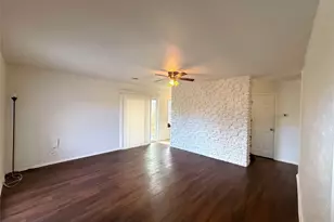 4407 E Stassney Ln, Austin, TX 78744 - Photo 4