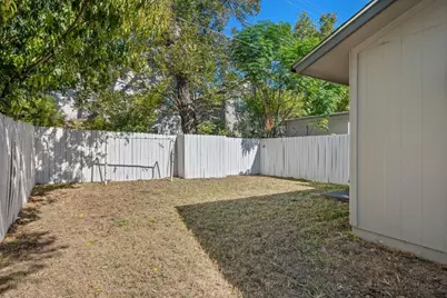 5804 Tracy Lynn Lane #A, Austin, TX 78721 - Photo 32