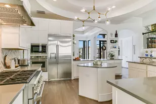 308 Lodestone Ln, Austin, TX 78738 - Photo 2