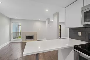 935 La Posada Dr, Austin, TX 78752 - Photo 10