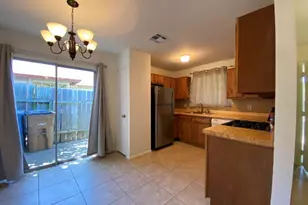 11902 Sunhillow Bend, Austin, TX 78758 - Photo 24