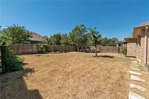 410 Catalina Ln, Austin, TX 78737 - Photo 22