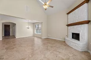 410 Catalina Ln, Austin, TX 78737 - Photo 4
