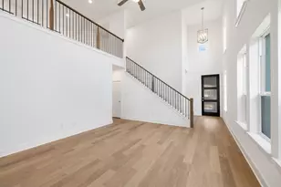 252 Menlo Bnd, Liberty Hill, TX 78642 - Photo 4