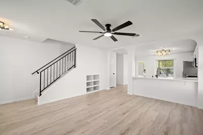 360 Sampson, Kyle, TX 78640 - Photo 4
