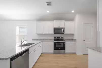 100 Paria Court, Jarrell, TX 76537 - Photo 4