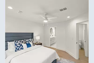 218 Crystal Knoll Boulevard, Georgetown, TX 78626 - Photo 14