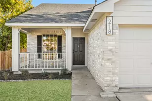 218 Crystal Knoll Blvd, Georgetown, TX 78626 - Photo 2