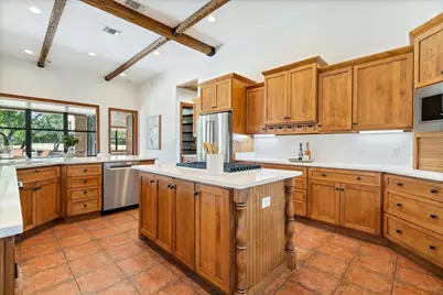 1525 Springlake Drive, Dripping Springs, TX 78620 - Photo 14