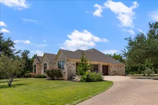 1525 Springlake Dr, Dripping Springs, TX 78620 - Photo 32