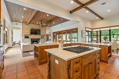 1525 Springlake Drive, Dripping Springs, TX 78620 - Photo 8