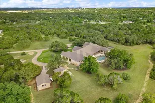 1525 Springlake Dr, Dripping Springs, TX 78620 - Photo 2