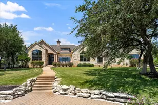 1525 Springlake Dr, Dripping Springs, TX 78620 - Photo 4