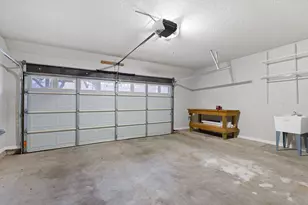 10819 Crown Colony Dr, Austin, TX 78747 - Photo 14