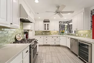 4216 Tallowood Dr, Austin, TX 78731 - Photo 10