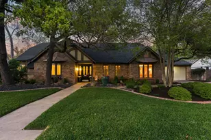 4216 Tallowood Dr, Austin, TX 78731 - Photo 1