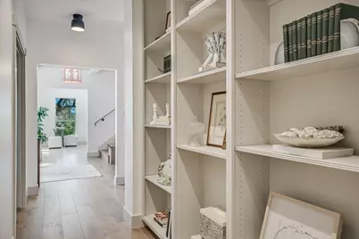 700 Furlong Drive, Austin, TX 78746 - Photo 4