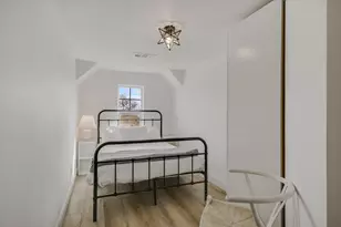 700 Furlong Dr, Austin, TX 78746 - Photo 30