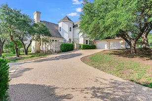 700 Furlong Dr, Austin, TX 78746 - Photo 2