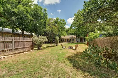506 W Saint Johns Avenue, Austin, TX 78752 - Photo 4