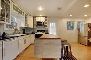 506 W St Johns Ave, Austin, TX 78752 - Photo 8