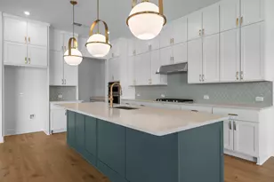 501 Jacaranda Ct, Liberty Hill, TX 78642 - Photo 8