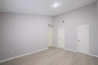 8200 Neely Drive #209, Austin, TX 78759 - Photo 10