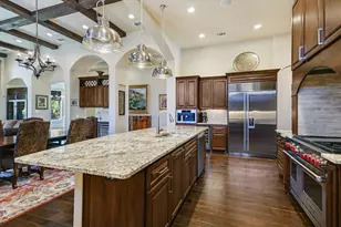 8225 Carranzo Dr, Austin, TX 78735 - Photo 12