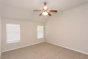 1916 Bobbywoods Ln, Manchaca, TX 78652 - Photo 14