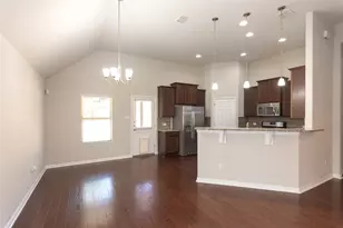 1916 Bobbywoods Ln, Manchaca, TX 78652 - Photo 8