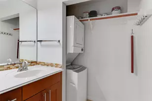 7685 Northcross Dr, Austin, TX 78757 - Photo 8