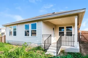 1021 Round Bale Rd, Hutto, TX 78634 - Photo 14