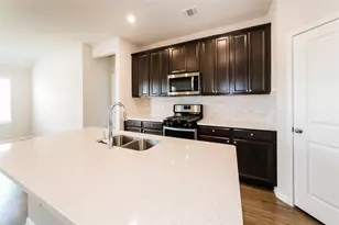 1021 Round Bale Rd, Hutto, TX 78634 - Photo 6