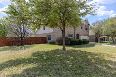 3013 Hawks Swoop Trail, Pflugerville, TX 78660 - Photo 2