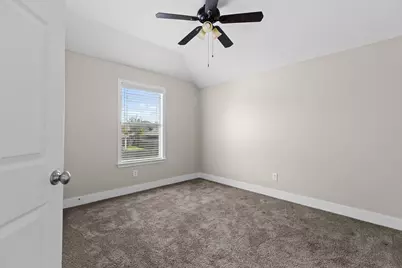 3013 Hawks Swoop Trail, Pflugerville, TX 78660 - Photo 32