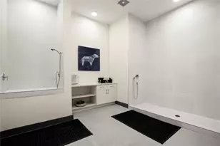 6324 N Lamar Blvd, Austin, TX 78752 - Photo 22