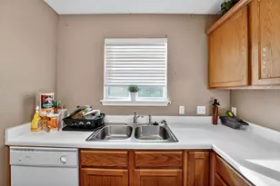 11904 Morning View Dr, Del Valle, TX 78617 - Photo 16