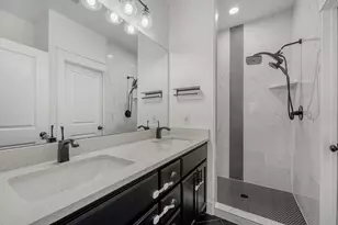 125 Irene St, Elgin, TX 78621 - Photo 16